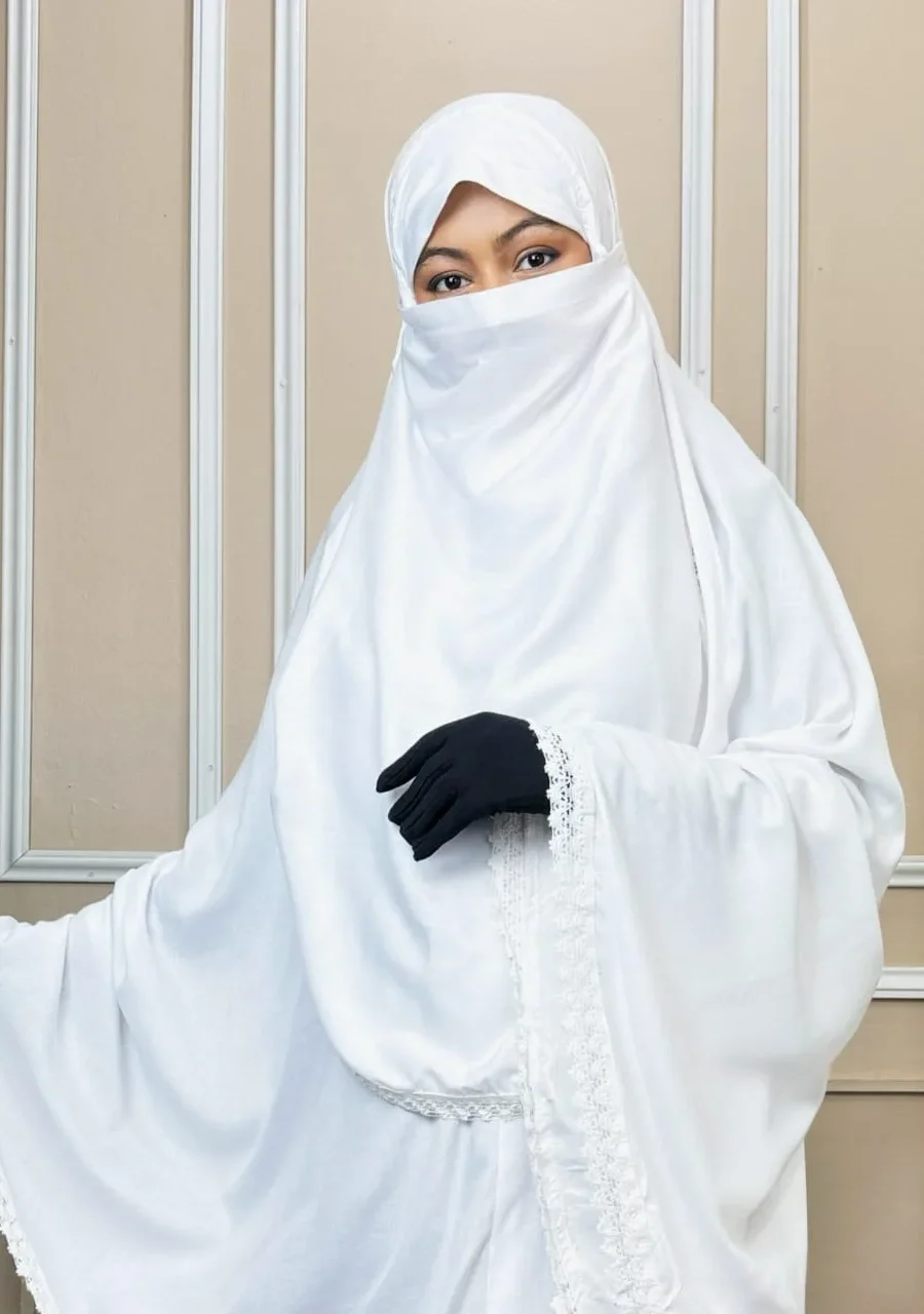 READY Hijab — White