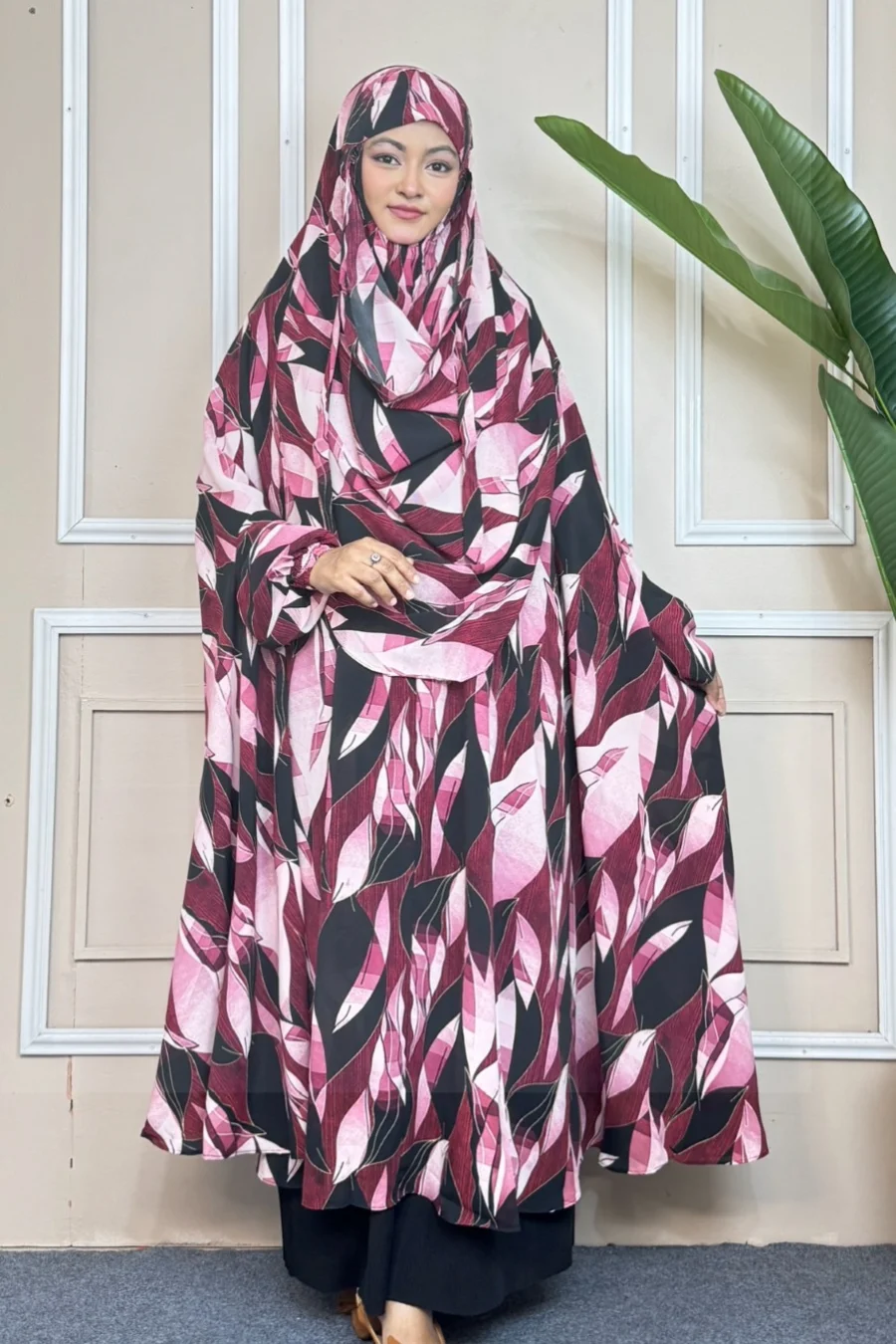 Luxury Semi-Long Khimar — Wine Leaf