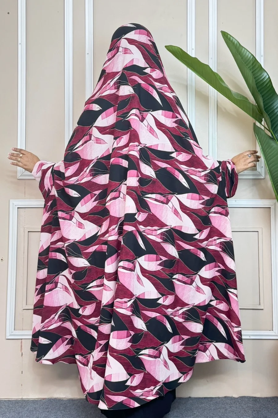 Luxury Semi-Long Khimar — Wine Leaf