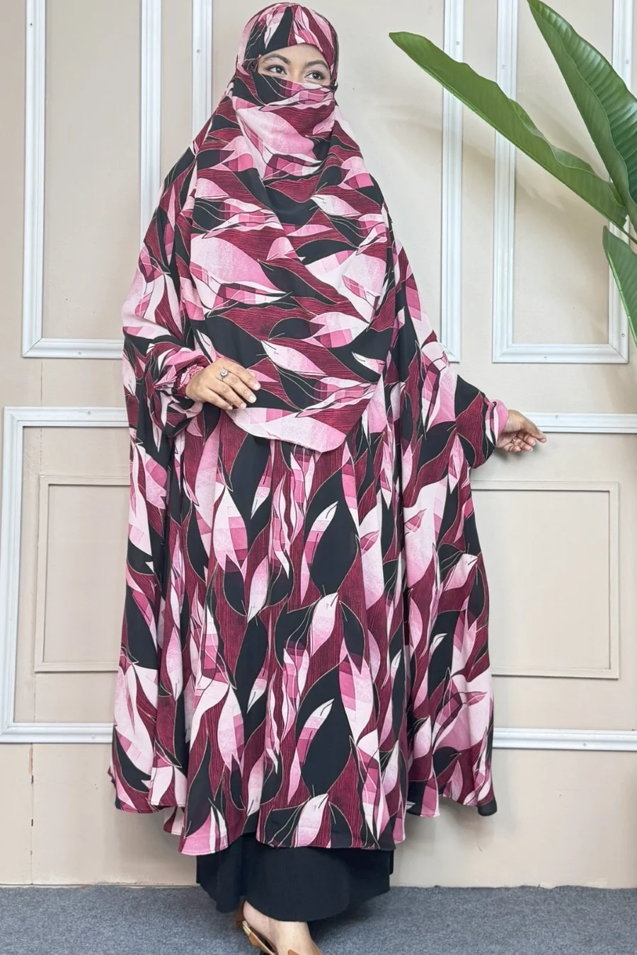 Luxury Semi-Long Khimar — Wine Leaf