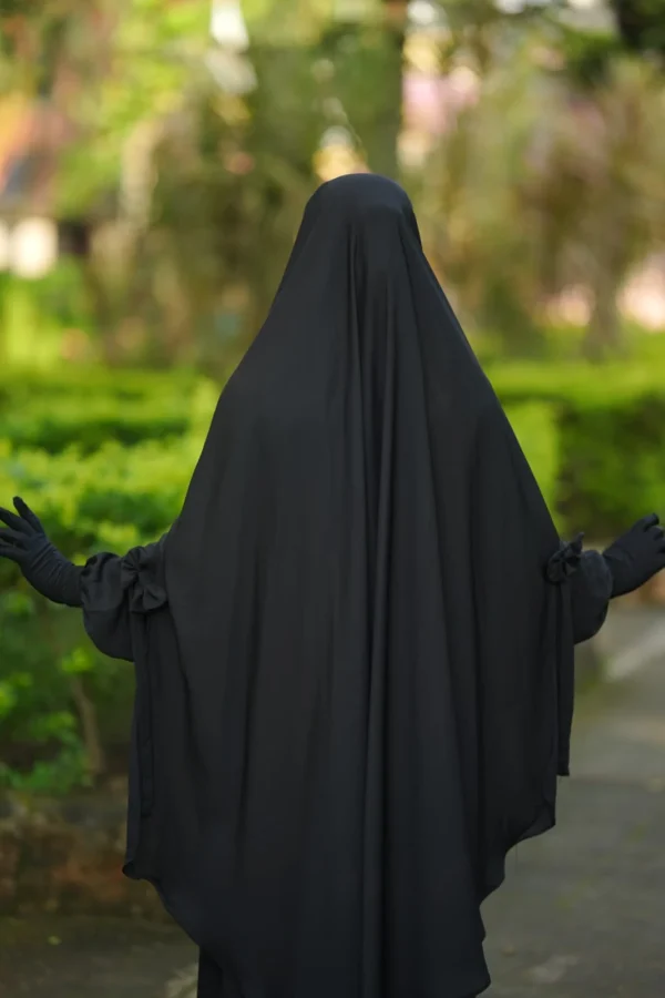 Marwa Midnight Black Hijab Set
