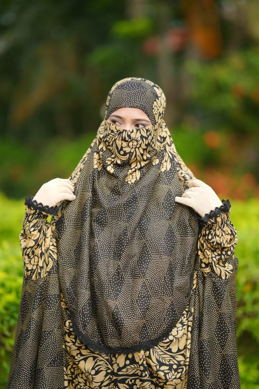 Premium Khimar Set — Black Gold Floral