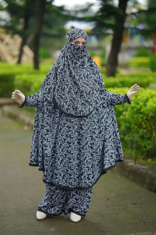 Premium Khimar Set — Monochrome Leaf photo